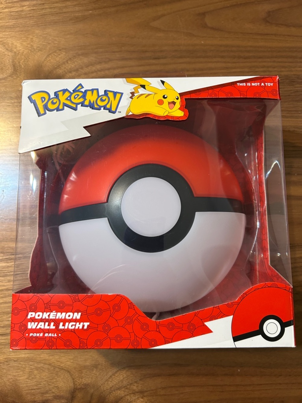Pokémon Poké Ball Wall Light - Red & White